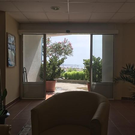 Hotel La Rosa Negra Ulcinj Exterior photo