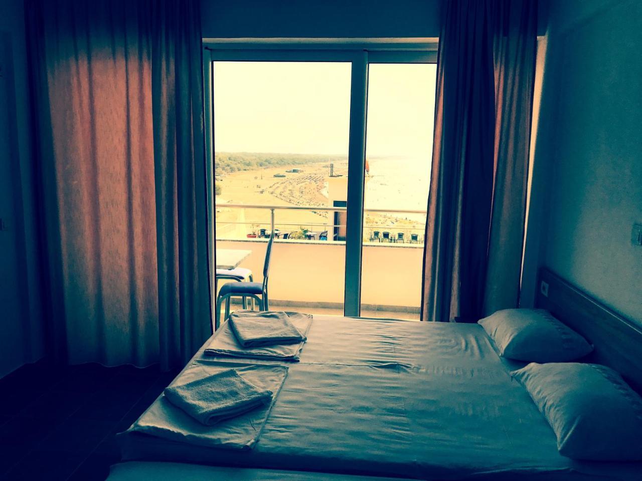 Hotel La Rosa Negra Ulcinj Exterior photo