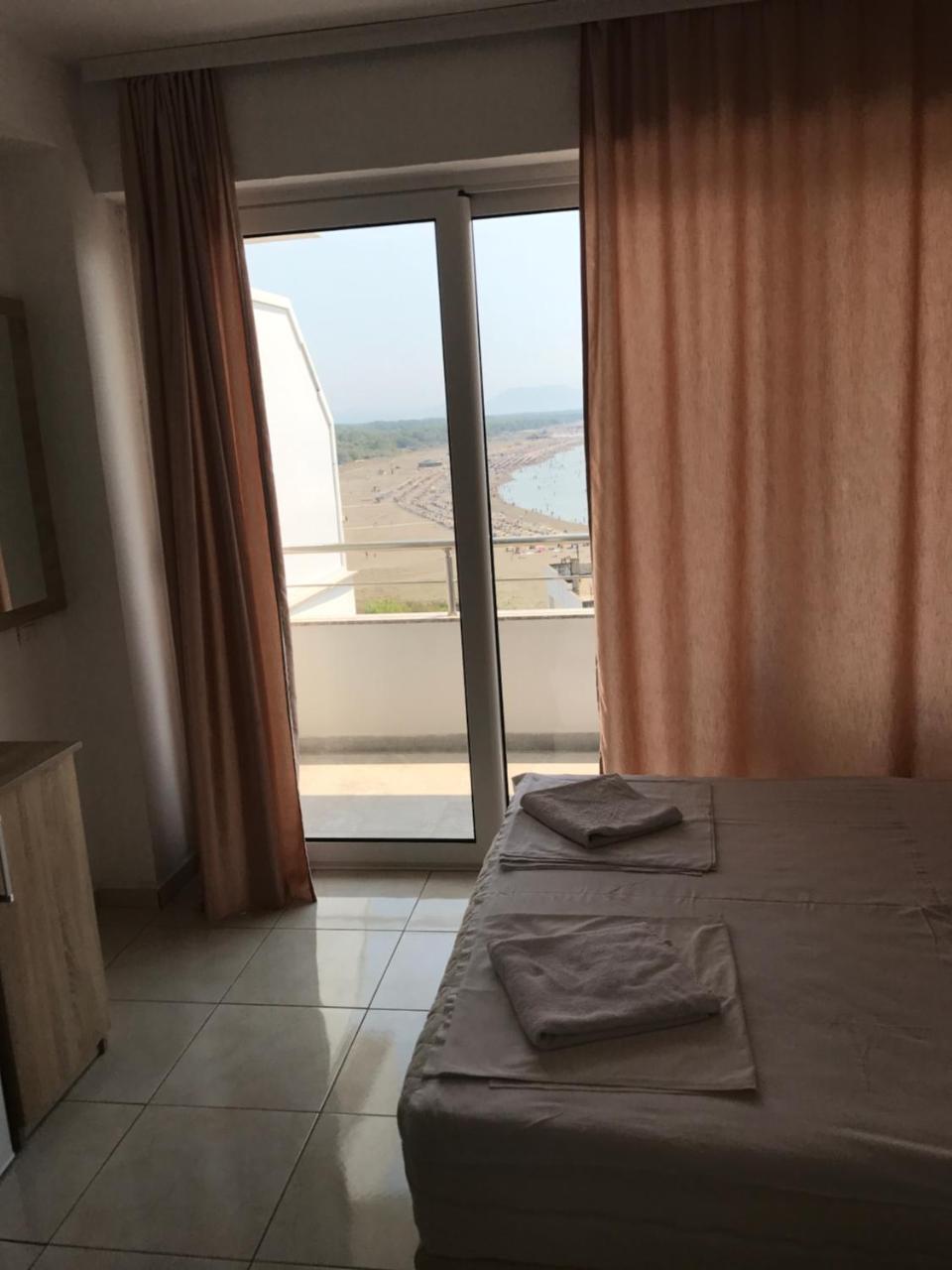 Hotel La Rosa Negra Ulcinj Exterior photo